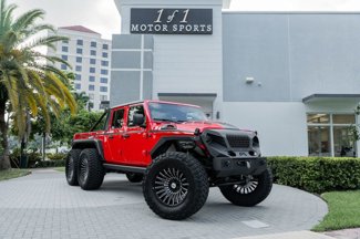 Used 2022 Jeep Gladiator Sport image 1