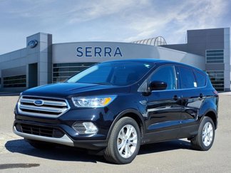 Used 2019 Ford Escape SE image 1