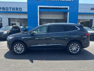 Used 2021 Buick Enclave Essence w/ Sound and Sites Package image 1