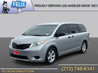 Used 2017 Toyota Sienna L image 1