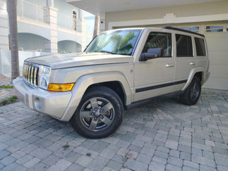 Used 2007 Jeep Commander Sport w/ Trailer Tow Group IV image 1