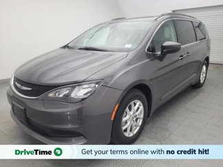 Used 2021 Chrysler Voyager Lxi image 1