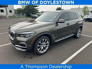 Used 2020 BMW X5 xDrive40i w/ Premium Package image 1