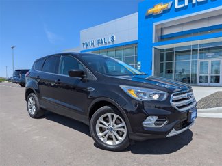 Used 2019 Ford Escape SE image 1