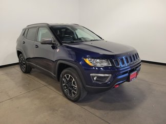 Used 2019 Jeep Compass Trailhawk w/ Cold Weather Group image 1