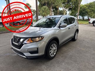 Used 2017 Nissan Rogue S image 1