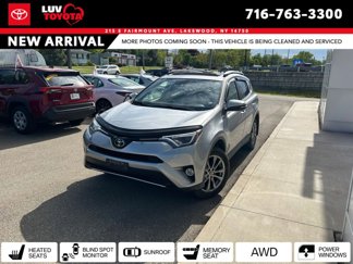 Used 2018 Toyota RAV4 Limited w/ Carpet Mat Package image 1