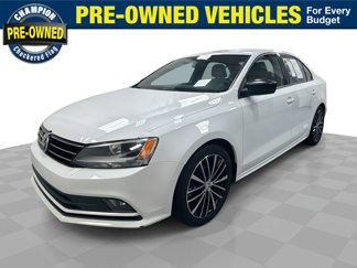 Used 2016 Volkswagen Jetta Sport image 1