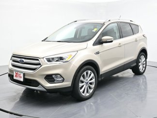 Used 2018 Ford Escape Titanium image 1