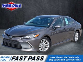 Used 2023 Toyota Camry LE image 1