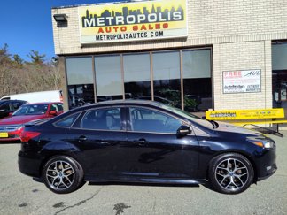 Used 2016 Ford Focus SE w/ SE Sport Package image 1
