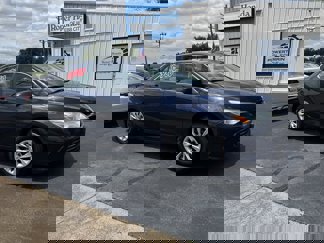 Used 2017 Toyota Camry LE image 1
