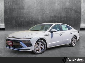 New 2025 Hyundai Sonata SE image 1