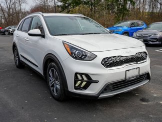 Certified 2022 Kia Niro LXS image 1