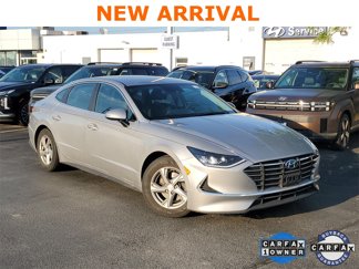 Used 2023 Hyundai Sonata SE w/ Preferred Accessory Package image 1