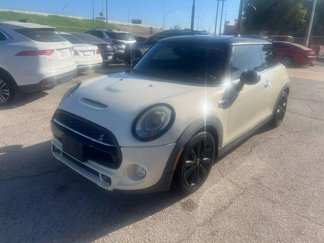 Used 2015 MINI Cooper S image 1