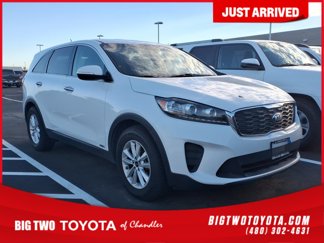 Used 2019 Kia Sorento AWD V6 image 1