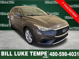 Used 2018 INFINITI QX30 image 1