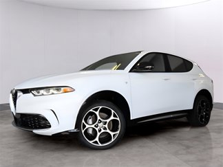 New 2024 Alfa Romeo Tonale Ti image 1