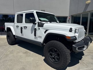 Used 2022 Jeep Gladiator Overland w/ Popular Equipment Package image 1