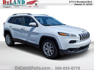 Used 2015 Jeep Cherokee Latitude image 1