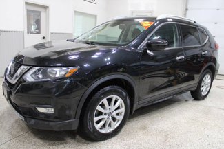 Used 2020 Nissan Rogue SV image 1