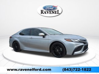 Used 2022 Toyota Camry XSE image 1