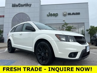 Used 2019 Dodge Journey SE w/ Premium Group image 1