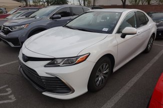 Used 2022 Toyota Camry LE image 1