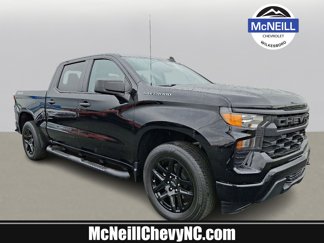 Used 2023 Chevrolet Silverado 1500 Custom image 1