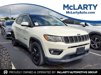Used 2019 Jeep Compass Altitude image 1