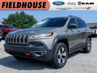 Used 2016 Jeep Cherokee Trailhawk image 1