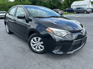 Used 2015 Toyota Corolla LE image 1