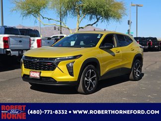 Used 2024 Chevrolet Trax RS w/ Sunroof Package image 1