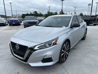 Used 2022 Nissan Altima 2.0 SR image 1