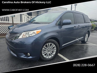 Used 2015 Toyota Sienna image 1