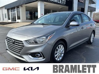 Used 2021 Hyundai Accent SEL image 1