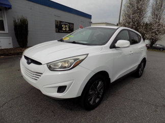 Used 2015 Hyundai Tucson GLS image 1