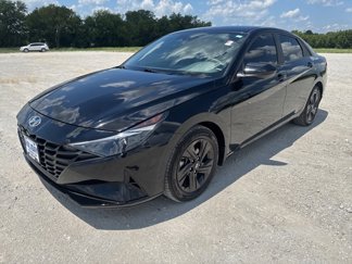 Used 2023 Hyundai Elantra SEL image 1