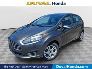 Used 2016 Ford Fiesta SE image 1