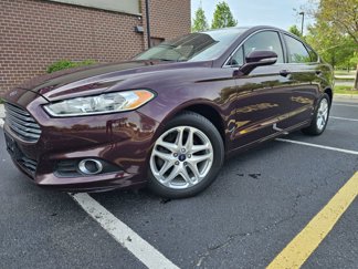 Used 2013 Ford Fusion SE image 1