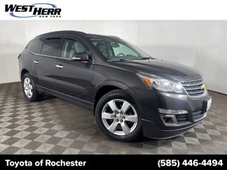 Used 2017 Chevrolet Traverse LT w/ Style and Technology Package image 1
