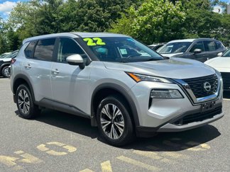 Used 2022 Nissan Rogue SV image 1