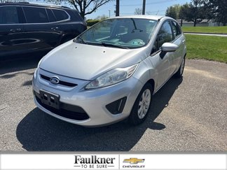 Used 2012 Ford Fiesta SE image 1