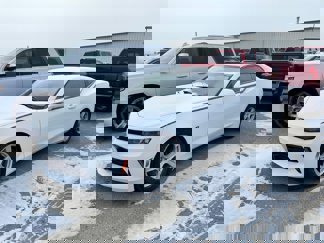 Used 2018 Chevrolet Camaro LT image 1
