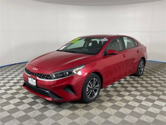 Certified 2022 Kia Forte LXS image 1