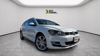 Used 2015 Volkswagen Golf TDI SE image 1