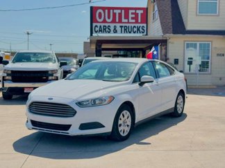 Used 2013 Ford Fusion S image 1