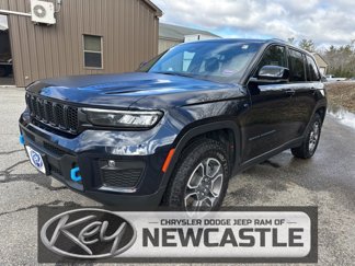 Used 2022 Jeep Grand Cherokee Trailhawk image 1