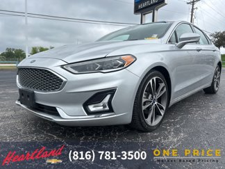 Used 2019 Ford Fusion Titanium image 1